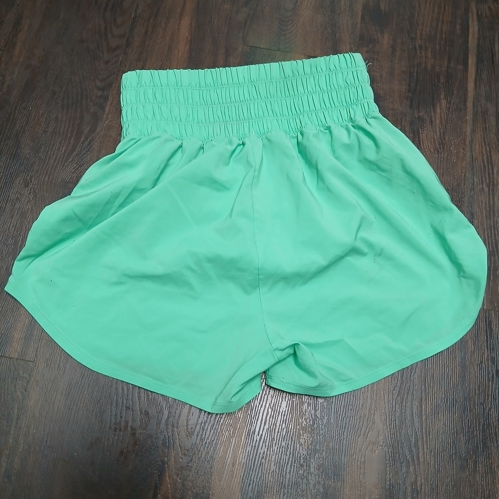 Nike Women's Light Green Athletic Shorts - Picture 6 of 7